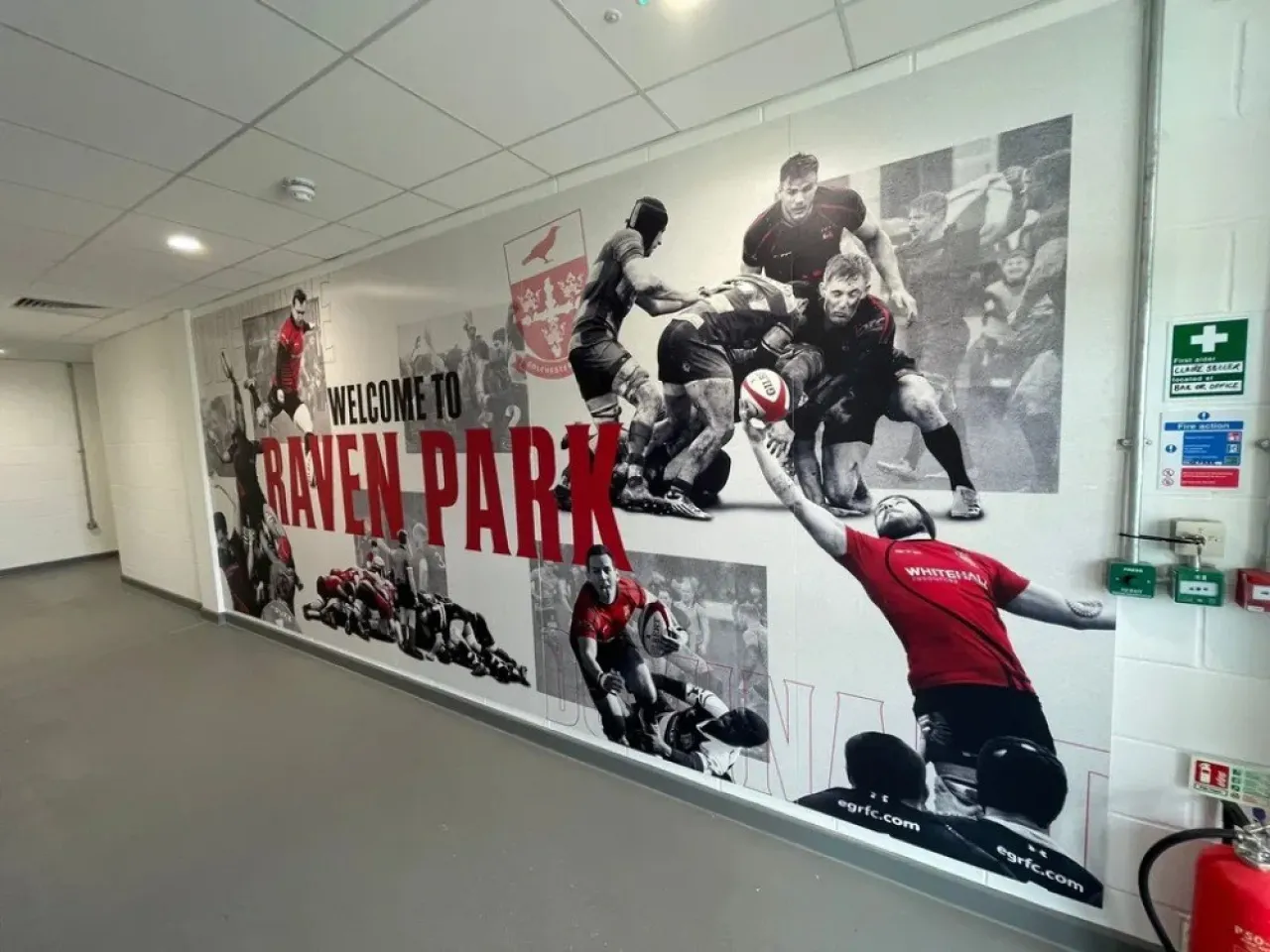 BESPOKE BRANDING DECOR